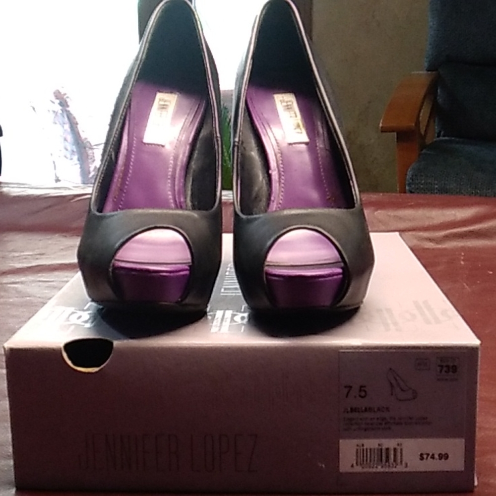 Jennifer Lopez Bella black peep toe heels